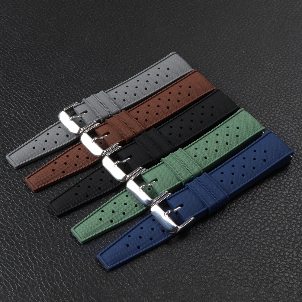 Tropical Silicone Watch Band 1 - مراجعة Citizen Watches Smartwatch وسعره