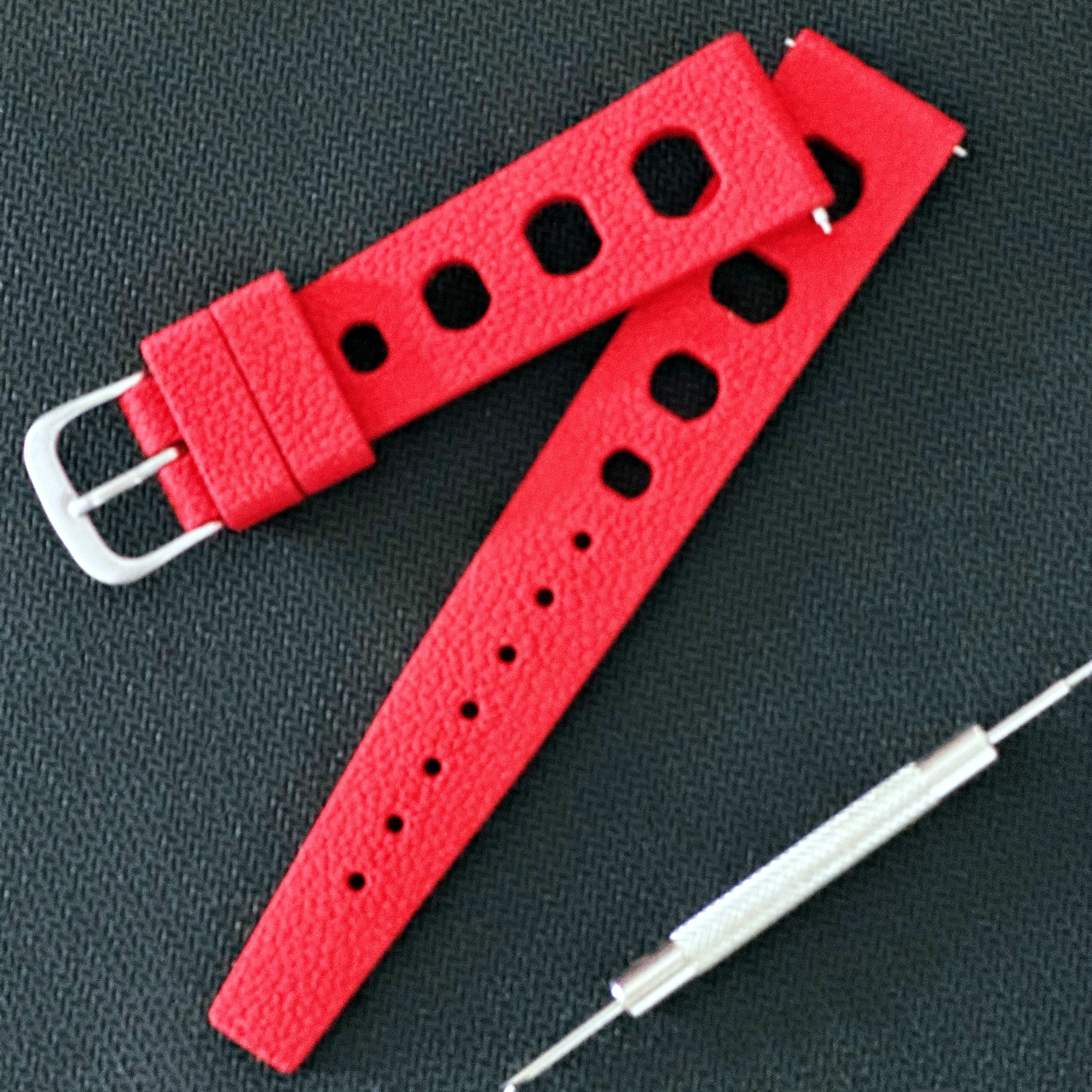 Tropical Fluororubber Strap Fo - مراجعة Citizen Watches Smartwatch وسعره