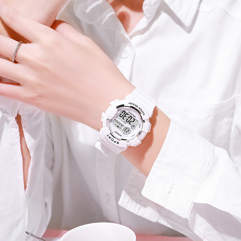 Fashion Kids Watches Luminous  - مراجعة Smartwatch Watches For Kid Boy Waterproof وسعره